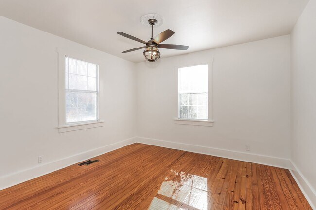 Building Photo - 1913 Ohio Ave