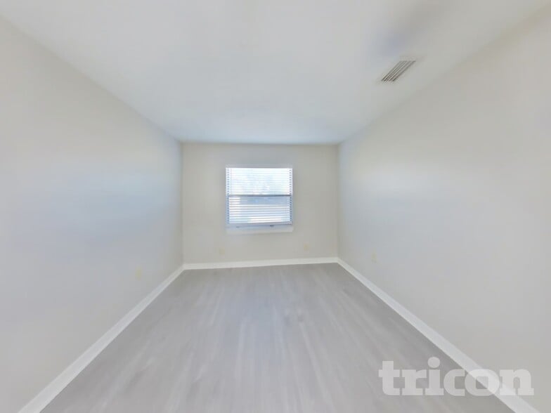 Building Photo - 10506 Dodd Rd