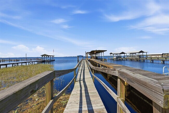 Building Photo - 6254 Alligator Lake Shore E