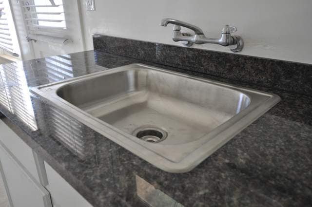 Building Photo - 14229 Victory Blvd