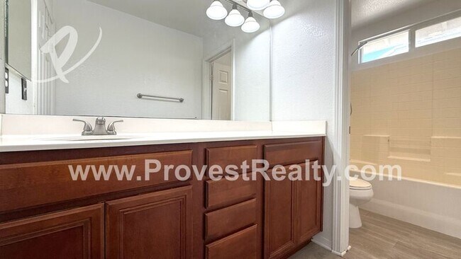 Building Photo - 9172 Ocotillo Ave