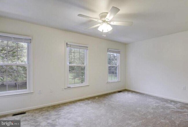 Building Photo - 5732 Lofthill Ct