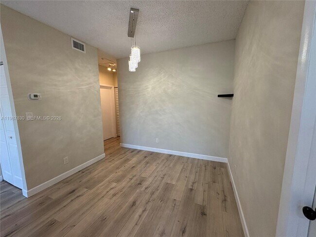 Building Photo - 601 Cypress Lake Blvd