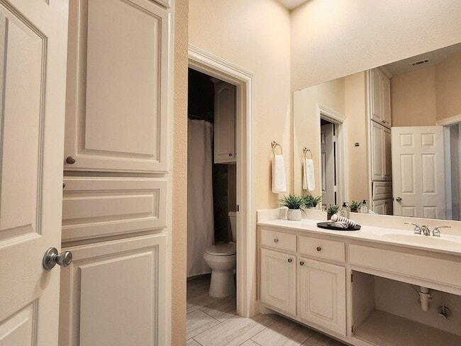 Building Photo - 4121 Juliard Dr