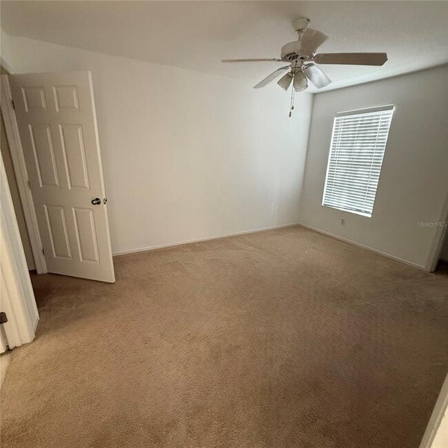 Building Photo - 36027 Deer Creek Dr