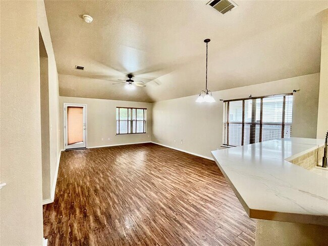 Building Photo - 1206 Brighton Bend Ln
