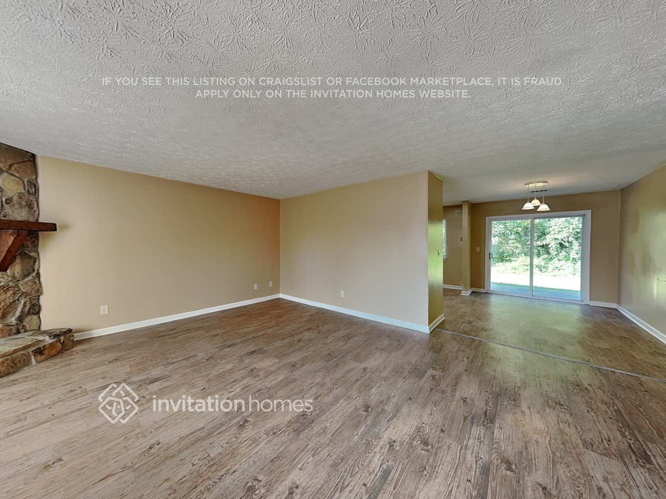 Building Photo - 2463 Mistletoe Ln SW