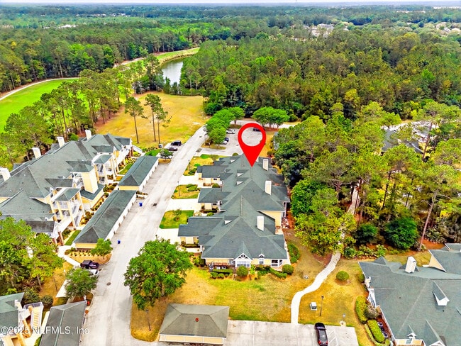 Building Photo - 330 N Shore Cir