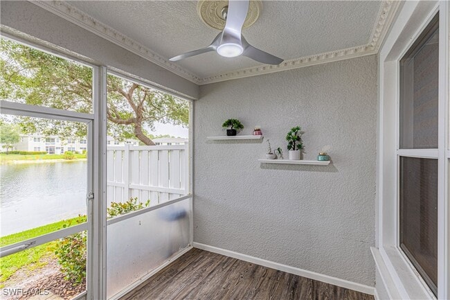 Building Photo - 1330 Mariposa Cir