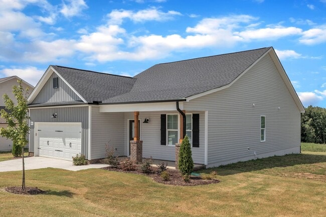 Building Photo - **Beautiful New Construction Home in Zebulon**