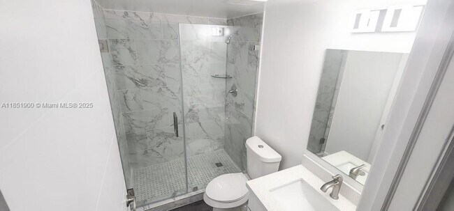 Building Photo - 9830 Nob Hill Ln