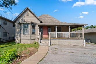 Building Photo - 813 S Jefferson Ave