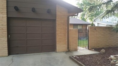 Building Photo - Three Bedroom Unit Available In Triplex in East Boulder