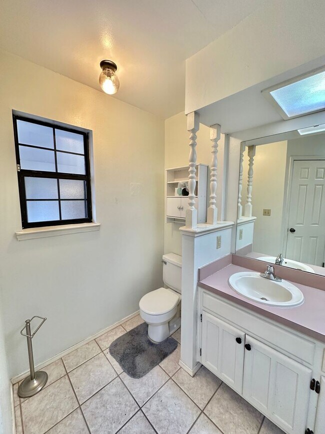Building Photo - 3546 Cedar Ridge Ln