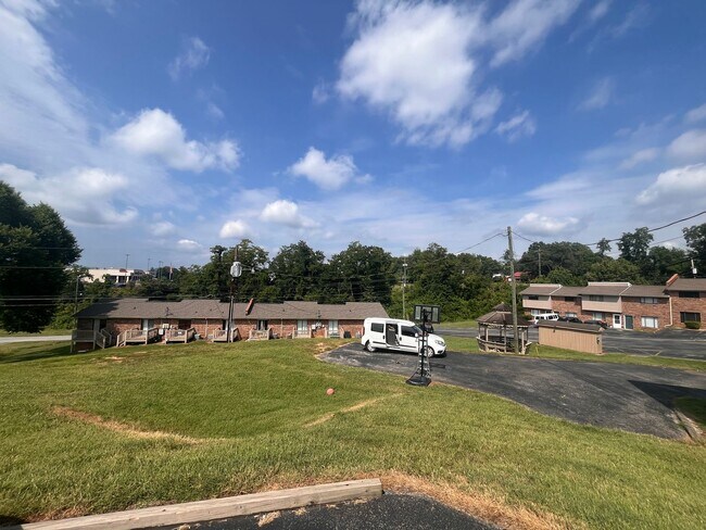 Interior Photo - Stoneybrook Townhouses