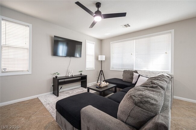 Building Photo - 641 Solitude Point Ave