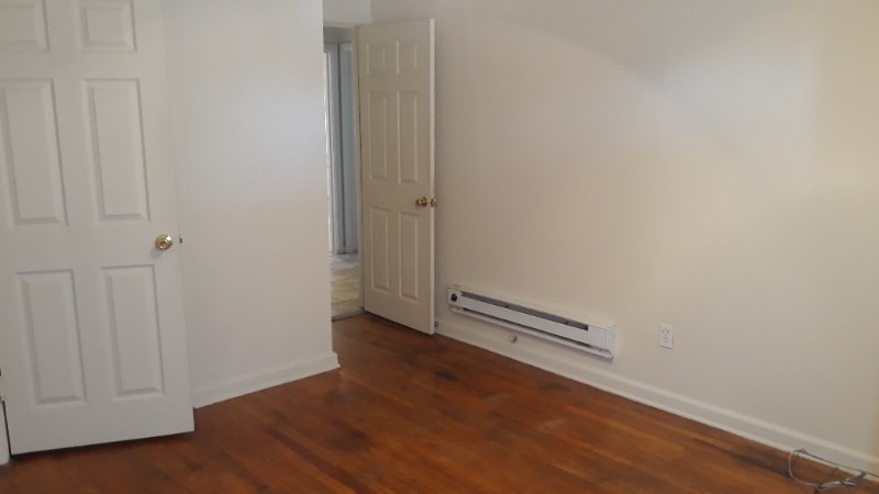 Building Photo - 801 27th St