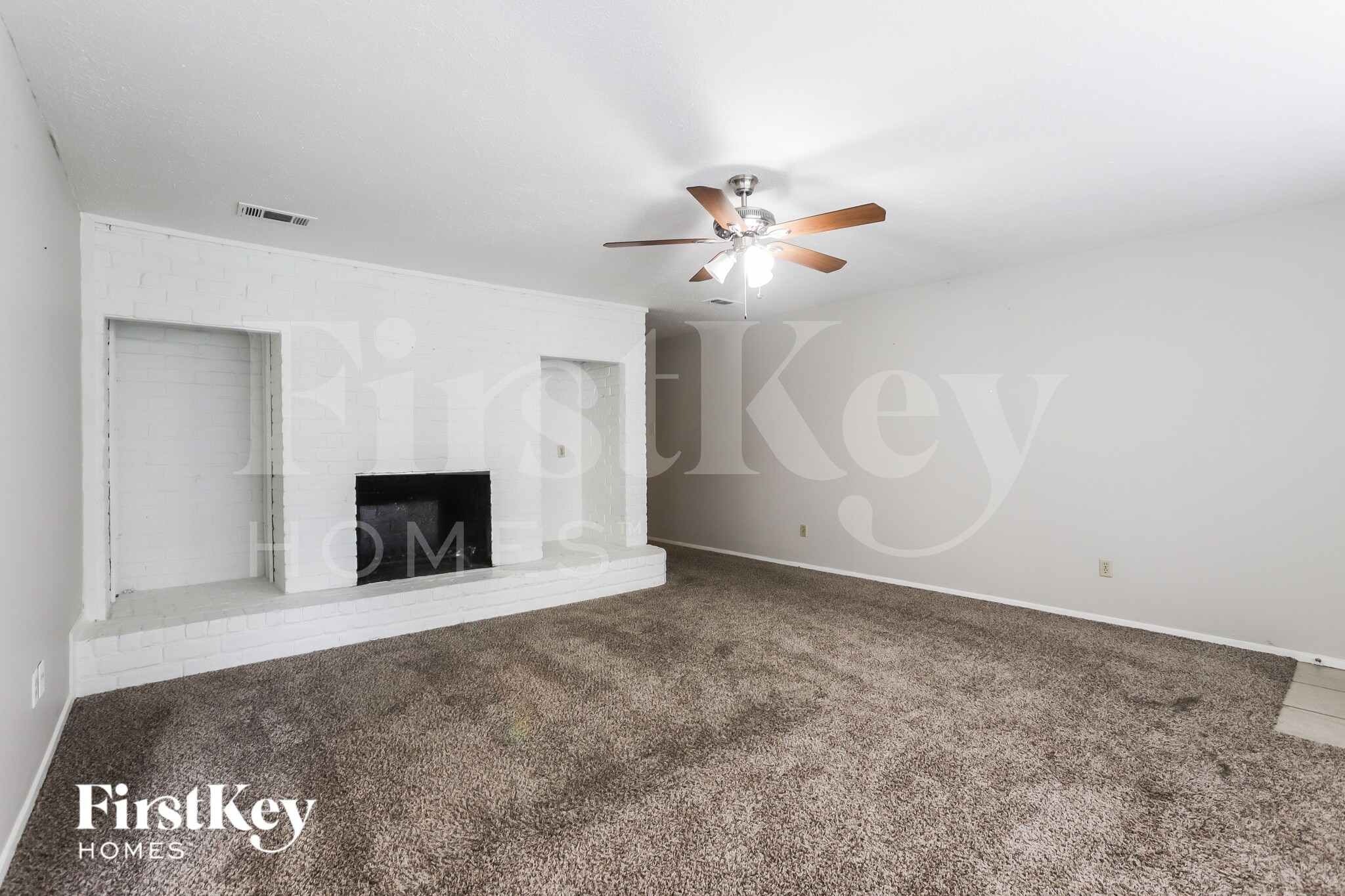 Building Photo - 4426 Adonis Dr