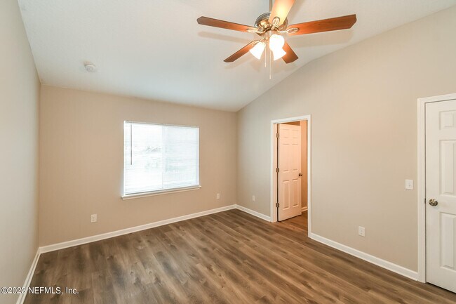 Building Photo - 5656 Village Pond Cir
