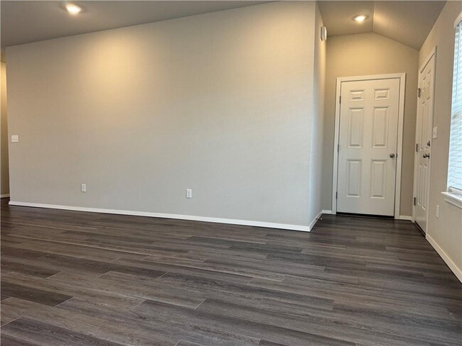 Building Photo - 3715 S 2nd Pl