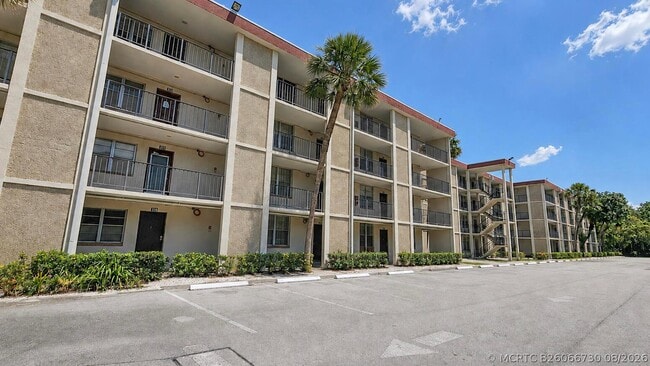 Building Photo - 2650 NW 49th Ave