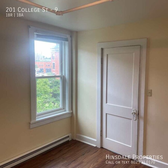 Building Photo - 201 College St