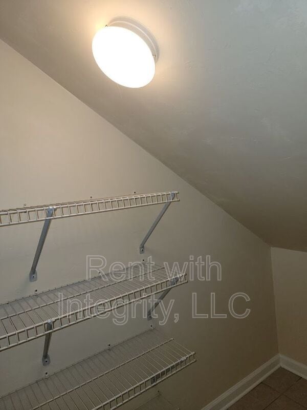 Building Photo - 1350 Castelnau Ct