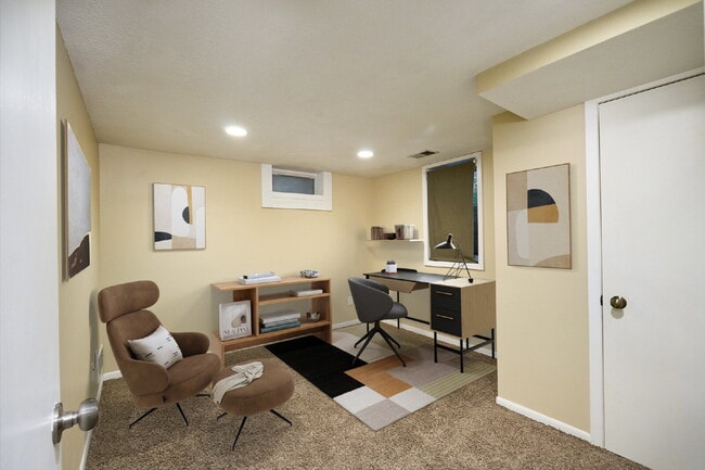 Building Photo - Charming 3-Bedroom Home with Finished Basement in Minneapolis!