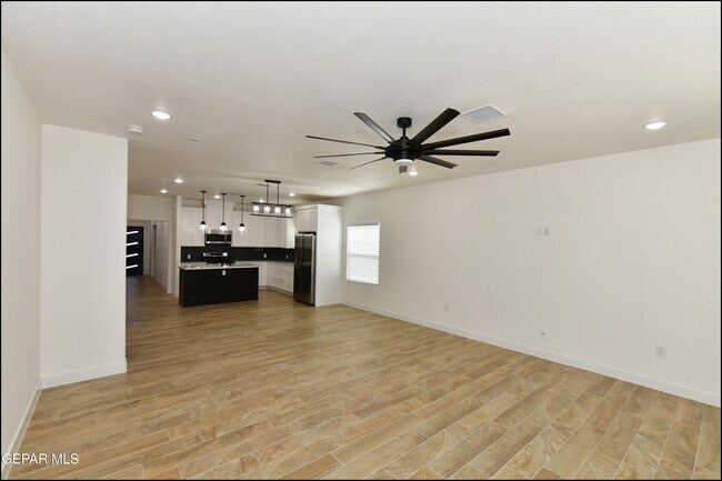 Building Photo - 7913 Mitzie Ram Pl