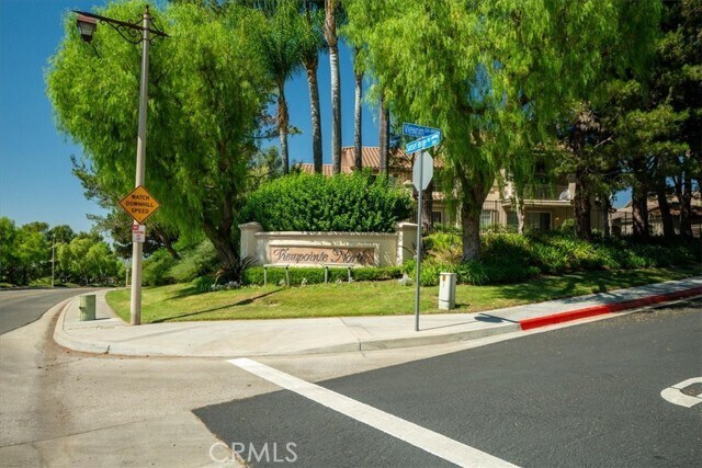 Building Photo - 7743 E Viewrim Dr