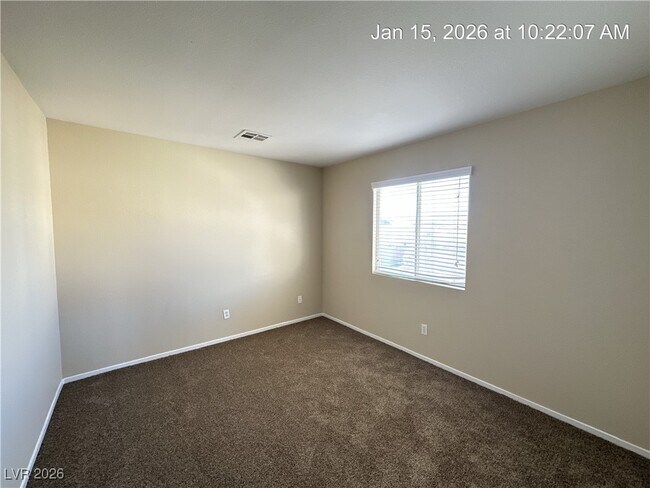 Building Photo - 5401 Goldenseal Ct