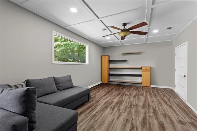 Building Photo - 2985 Christophers Ct