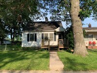 Building Photo - Updated 3-Bedroom Home