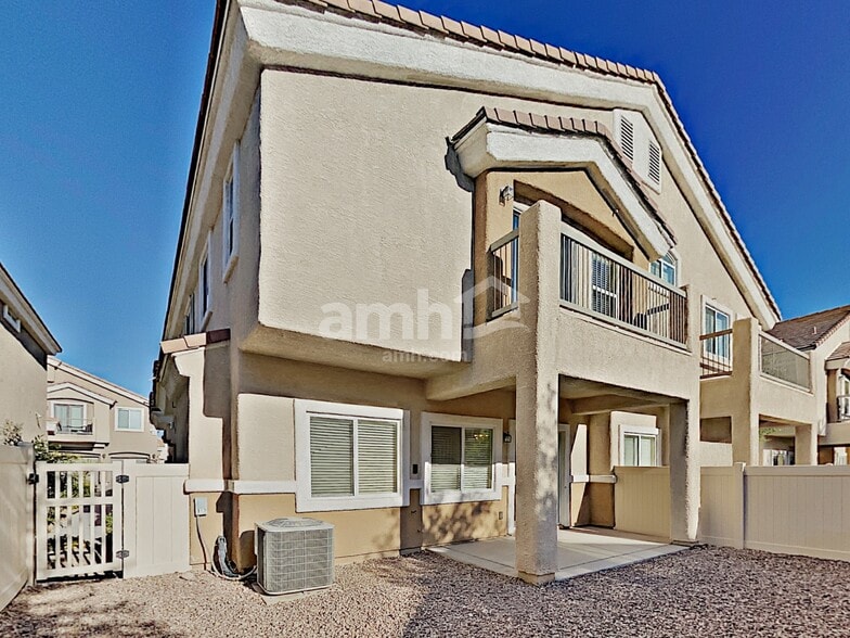 Building Photo - 9996 Aspen Rose St