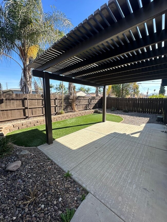 Building Photo - Remodeled 2 Story 3BR/2BA House with Vinyl plank flooring, Fenced backyard & 2 Car garage and more!