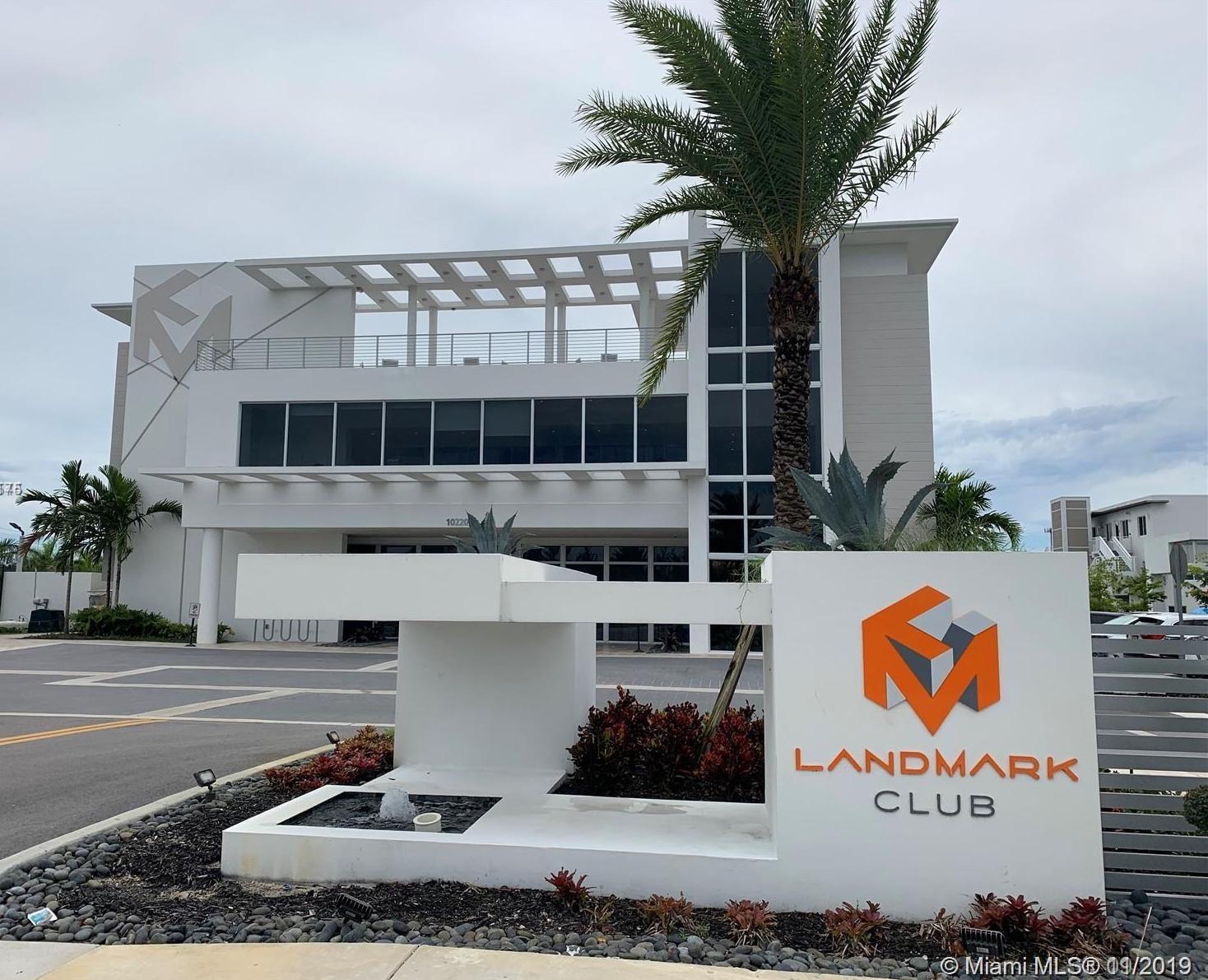 Building Photo - 10260 NW 63rd Ter