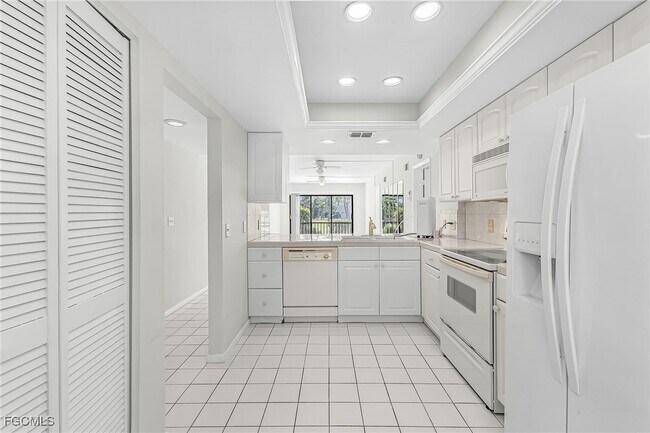 Building Photo - 3914 Orange Grove Blvd