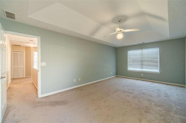 Building Photo - 934 Dominion Walk Dr SW