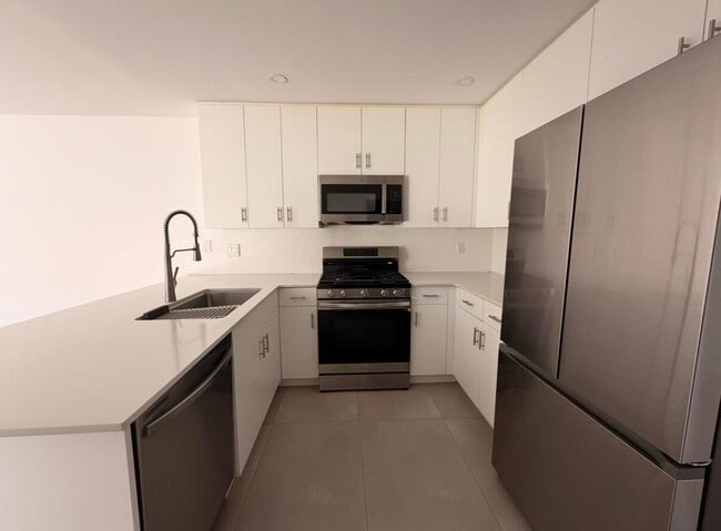 Building Photo - 32525 Monte Vista Rd