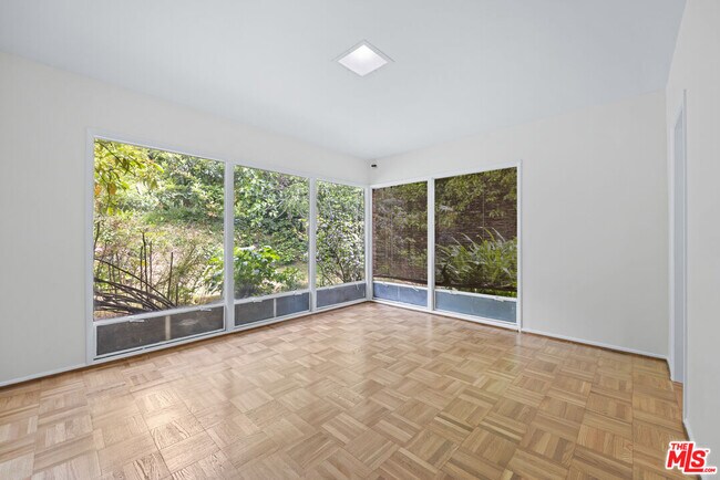 Building Photo - 11623 Canton Pl