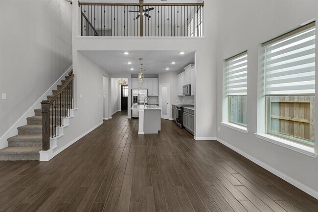 Building Photo - 5502 Pearl Vis Dr