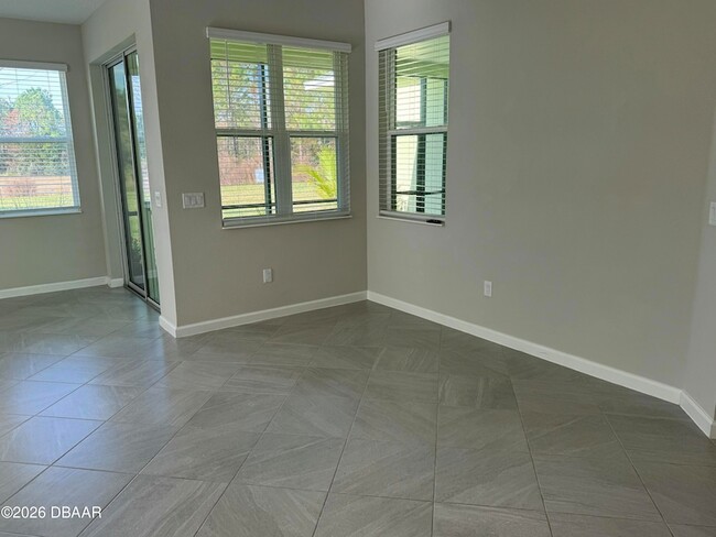 Building Photo - 899 Attitude Ave