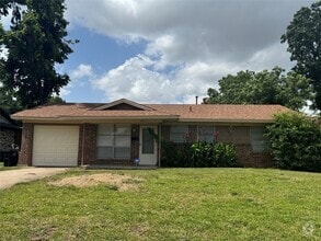 Building Photo - 3617 Statler Dr