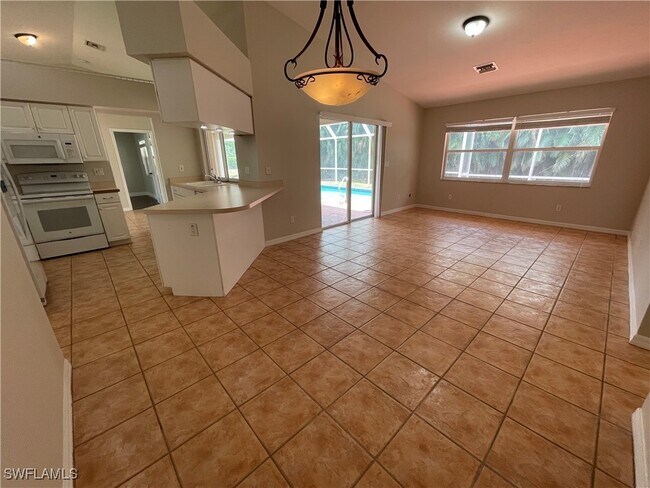 Building Photo - 6792 Weatherby Ct