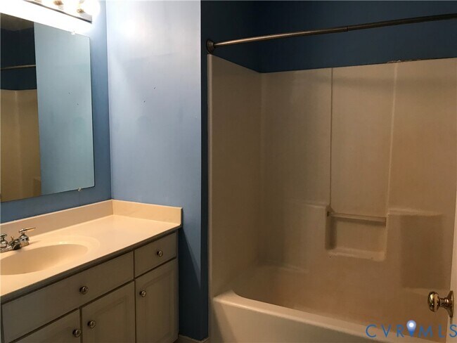 Building Photo - 2395 State Rte 635