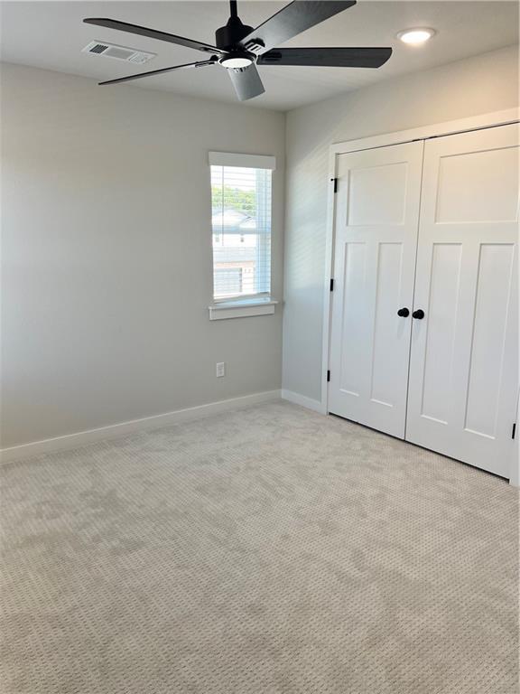 Building Photo - 622 Cosmos St