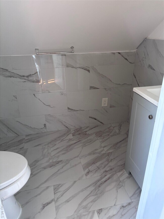 Building Photo - 115-22 222nd St