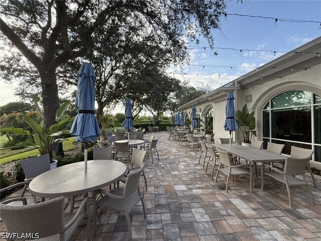 Building Photo - 2740 Cypress Trace Cir