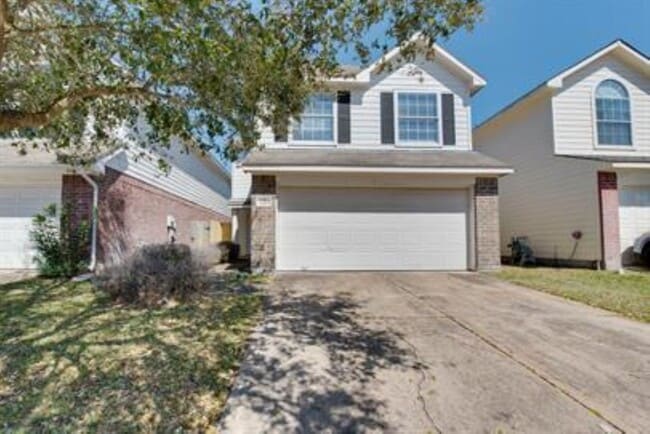 Building Photo - 14034 Maximos Dr