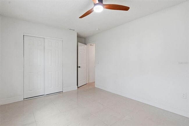 Building Photo - 7133 Pinewood Dr
